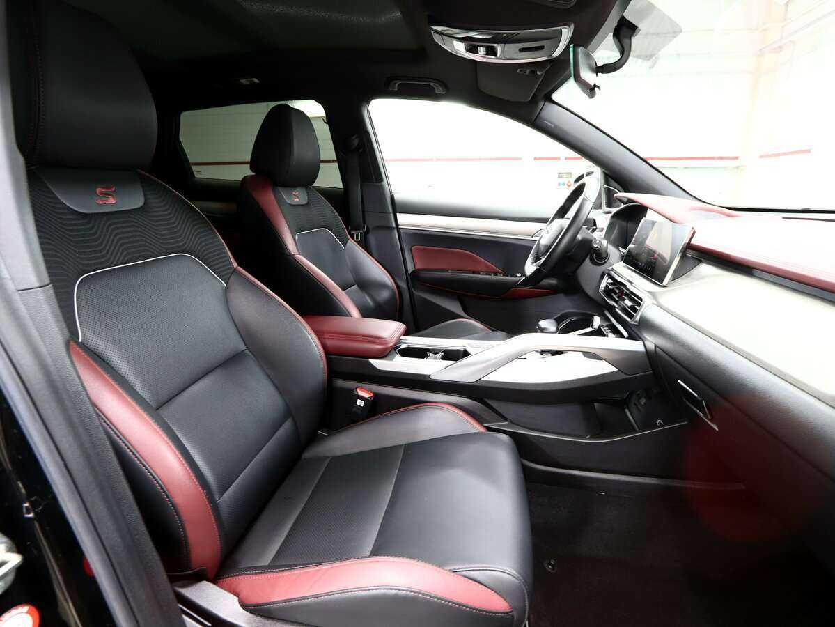 Geely Coolray, 2022 - Фото №8