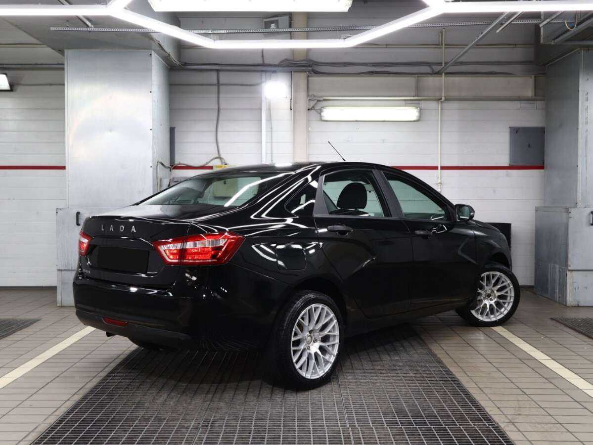 Lada (ВАЗ) Vesta, 2020 - Фото №3