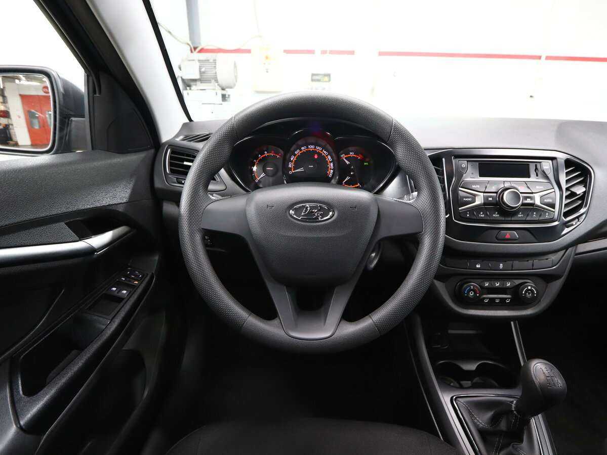 Lada (ВАЗ) Vesta, 2020 - Фото №11