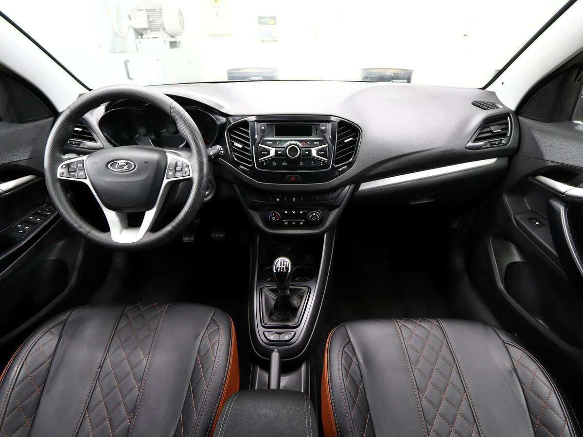 Lada (ВАЗ) Vesta SW, 2020 - Фото №11