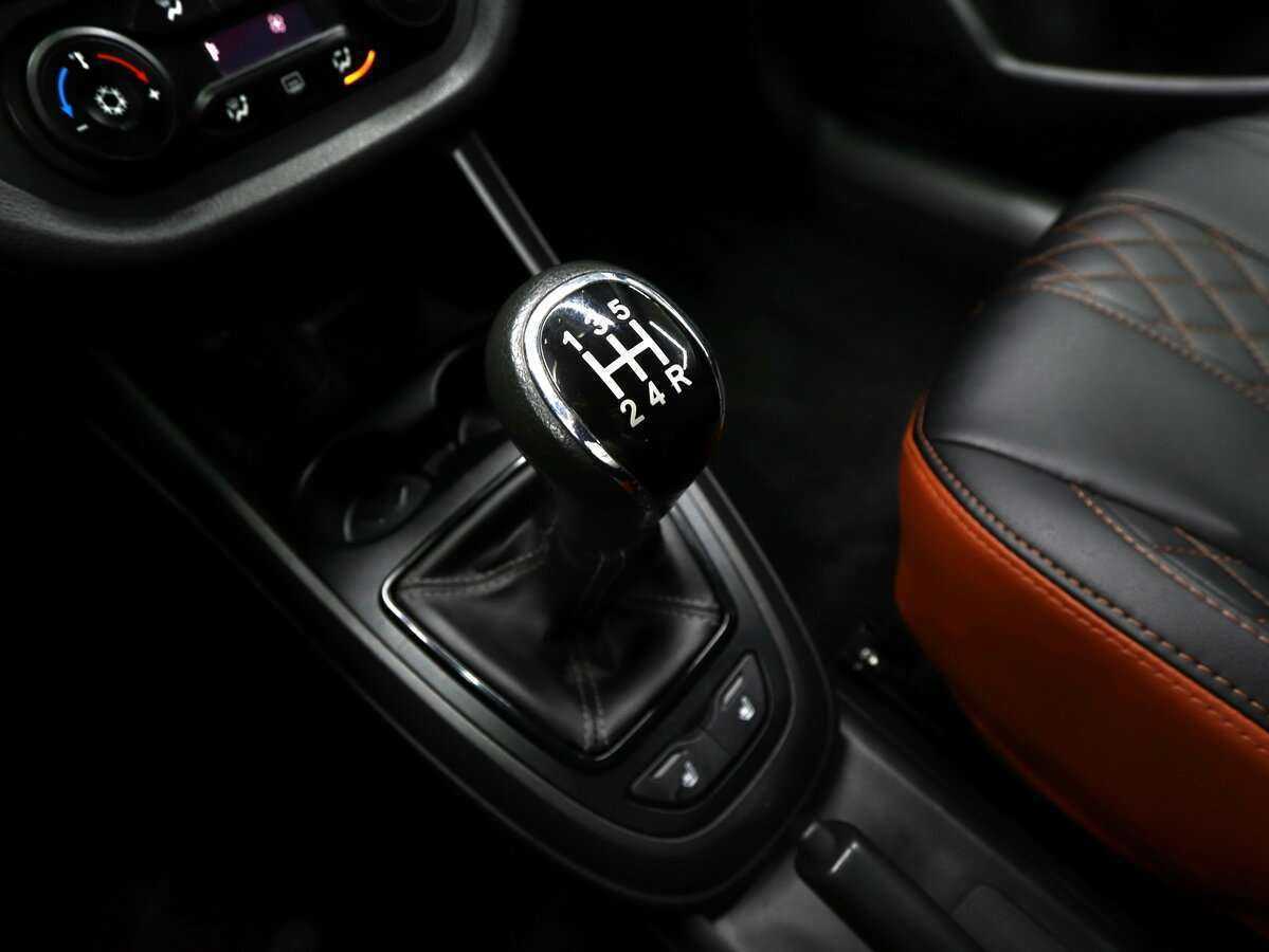 Lada (ВАЗ) Vesta SW, 2020 - Фото №16