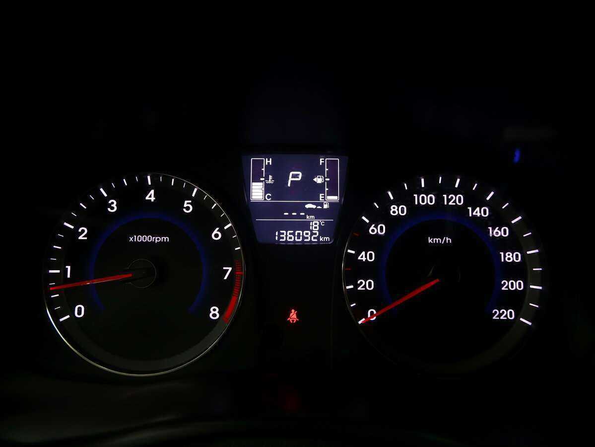 Hyundai Solaris, 2015 - Фото №11