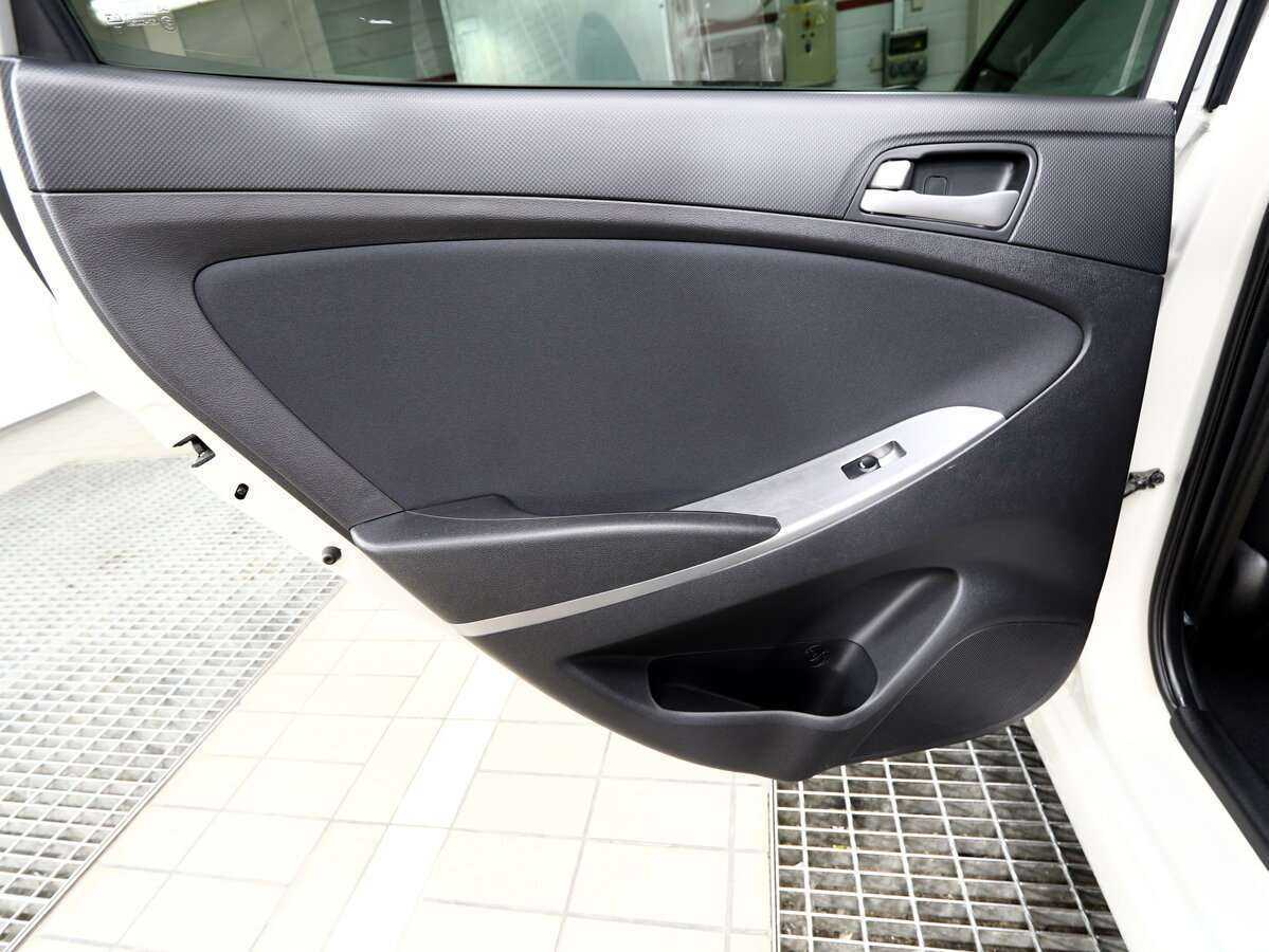 Hyundai Solaris, 2015 - Фото №13