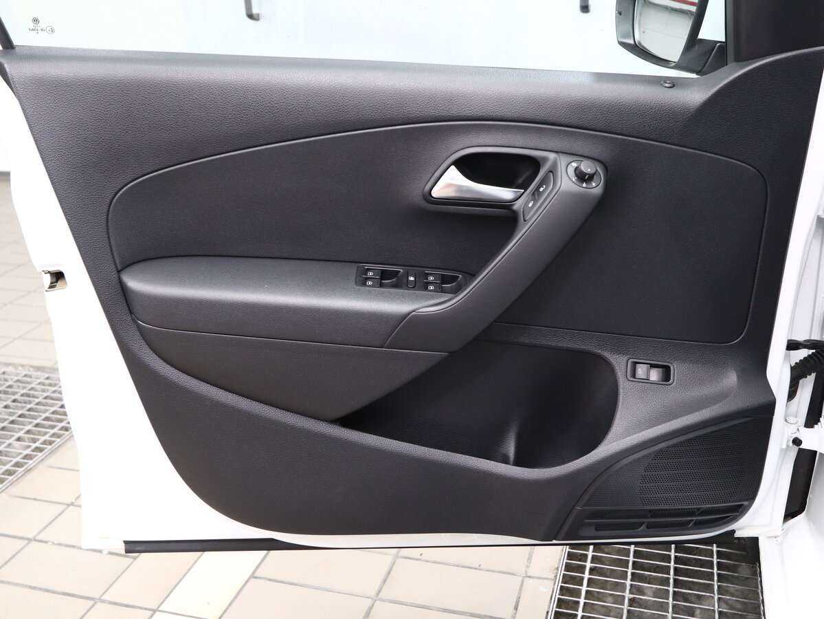 Volkswagen Polo, 2019 - Фото №5