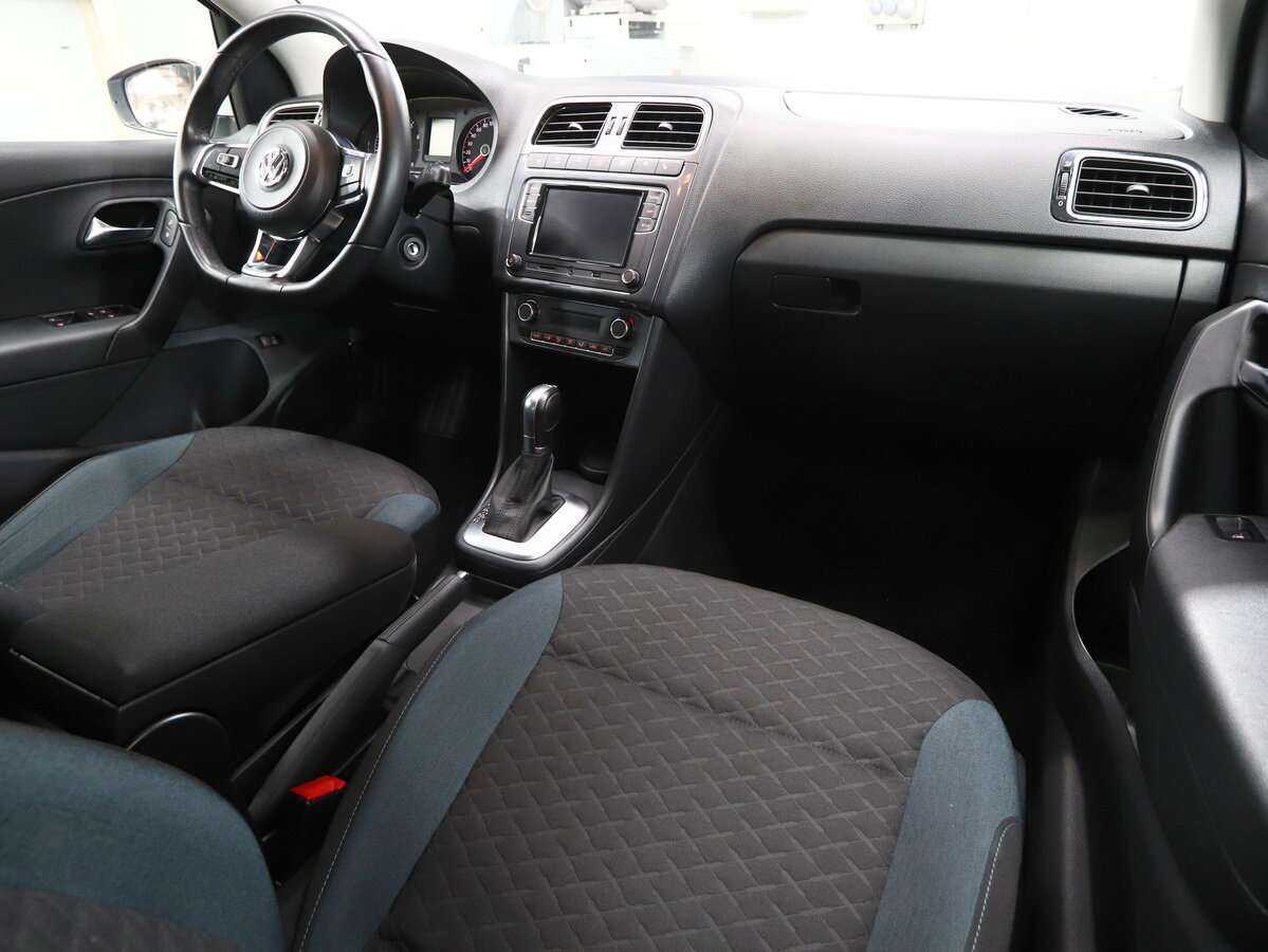 Volkswagen Polo, 2019 - Фото №13