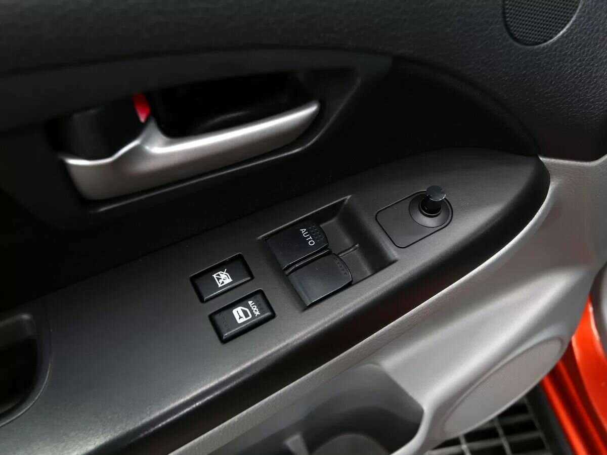 Suzuki SX4, 2013 - Фото №15