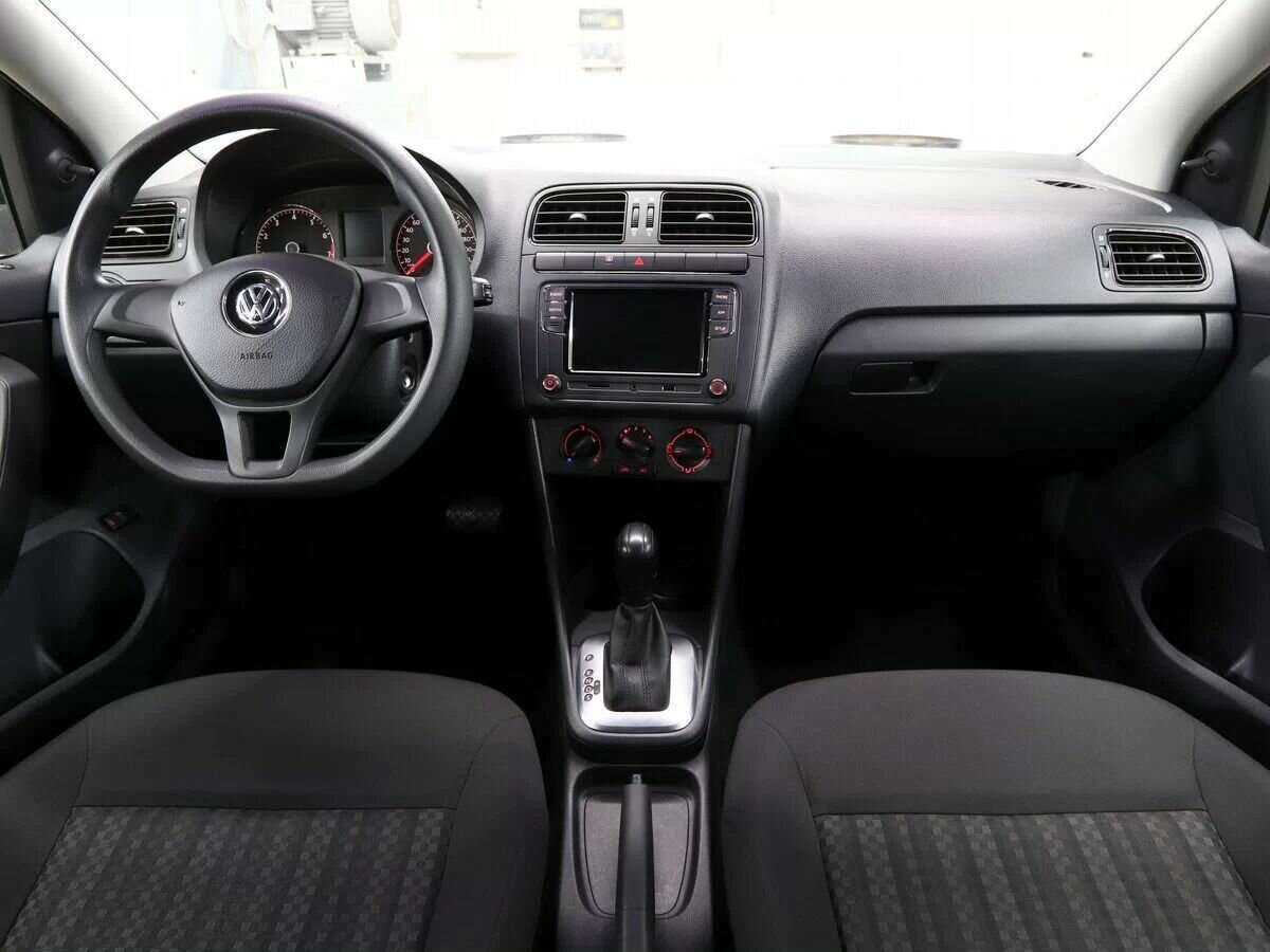 Volkswagen Polo, 2018 - Фото №9