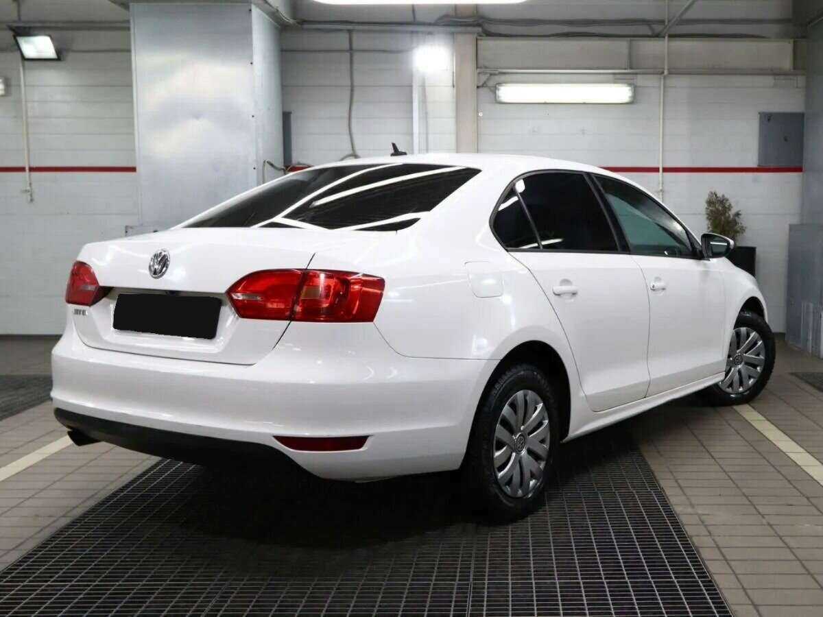 Volkswagen Jetta, 2013 - Фото №1