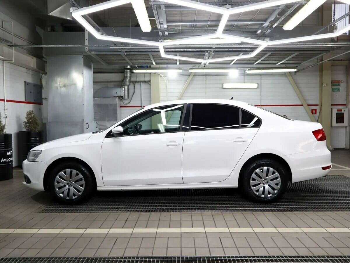 Volkswagen Jetta, 2013 - Фото №2