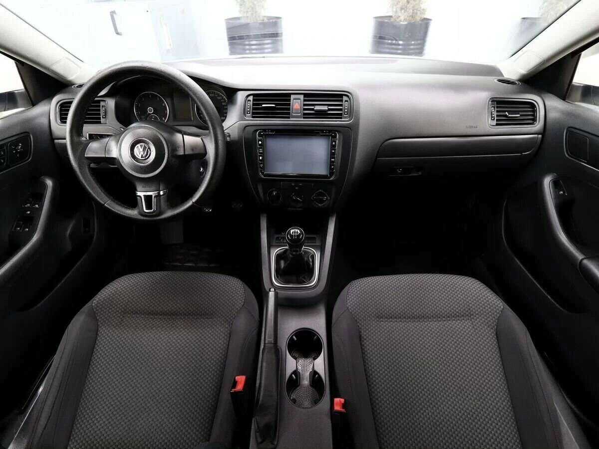 Volkswagen Jetta, 2013 - Фото №8