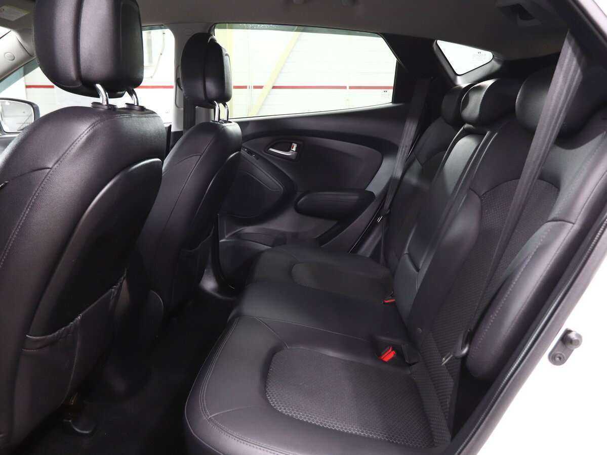 Hyundai ix35, 2012 - Фото №11