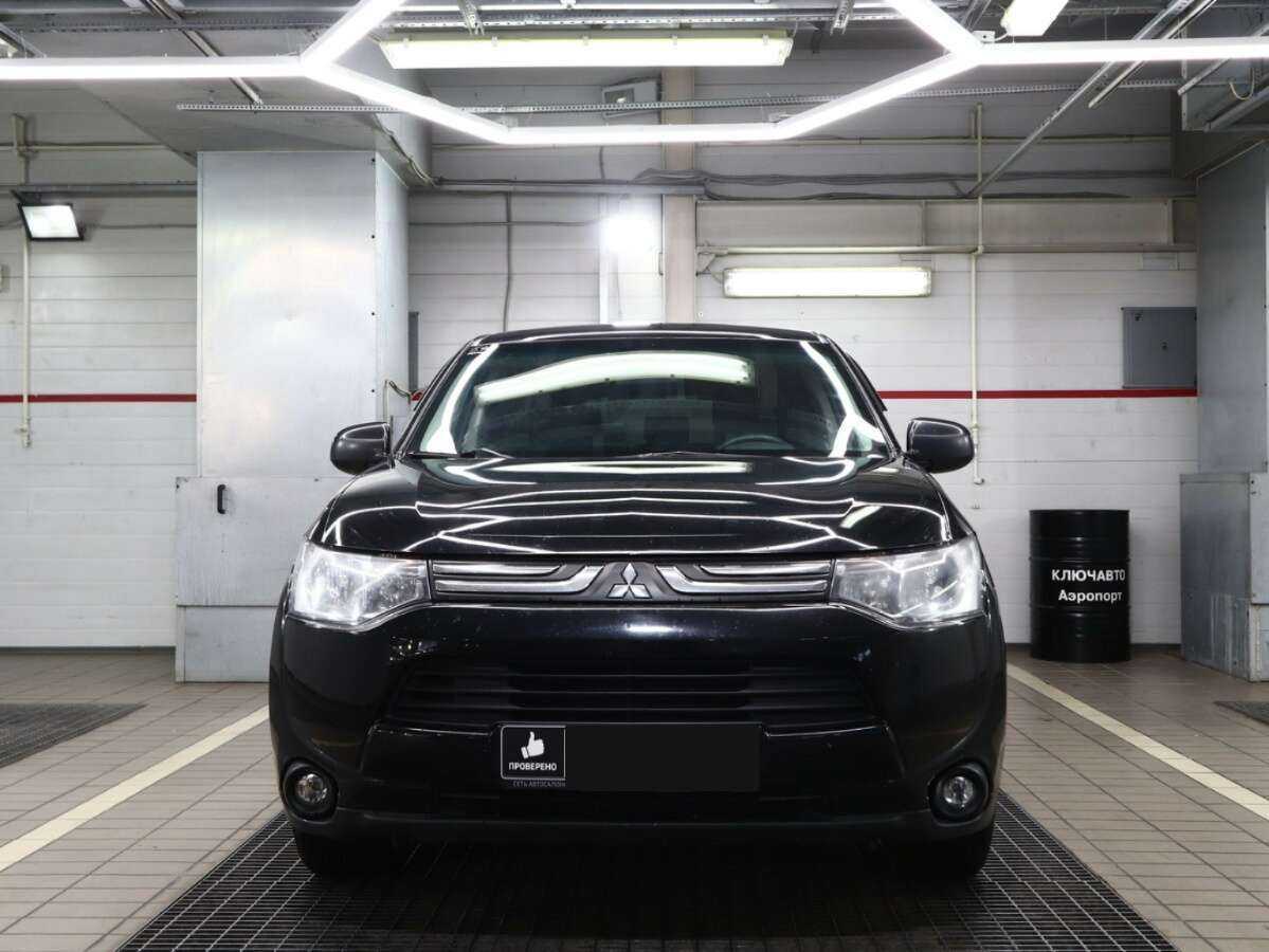 Mitsubishi Outlander, 2013 - Фото №2