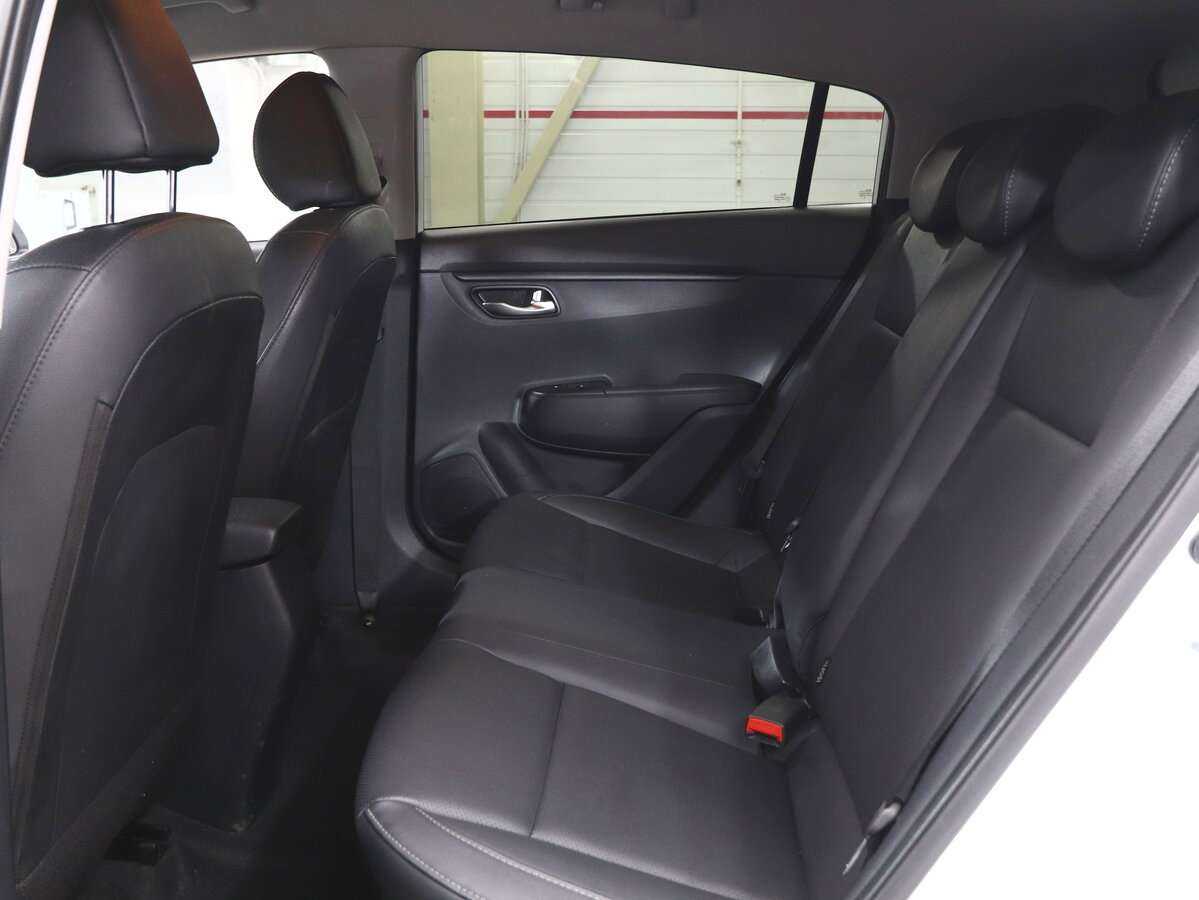 Kia Rio X-Line, 2018 - Фото №8