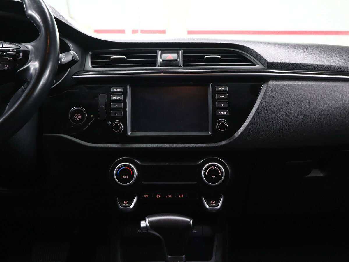 Kia Rio X-Line, 2018 - Фото №15