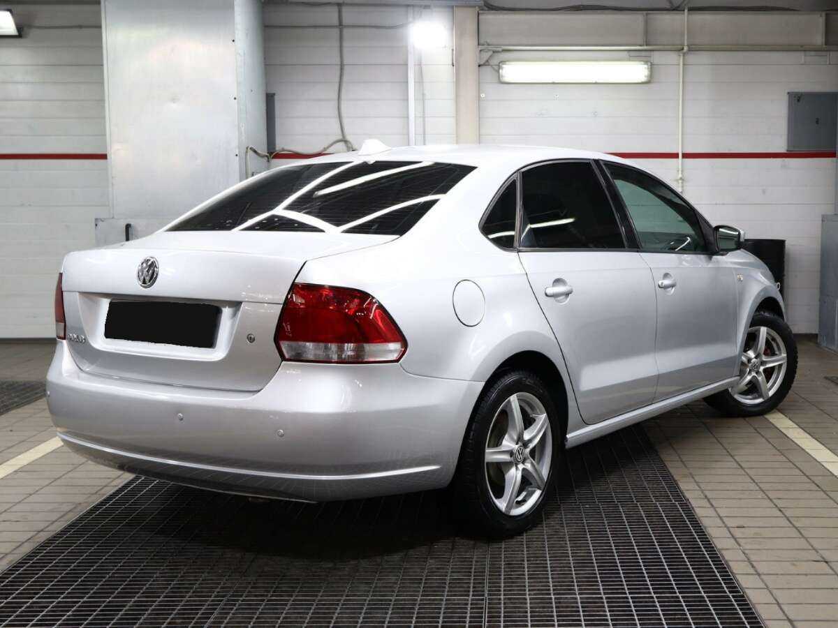 Volkswagen Polo, 2012 - Фото №1