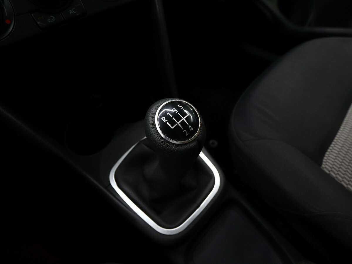 Volkswagen Polo, 2012 - Фото №13