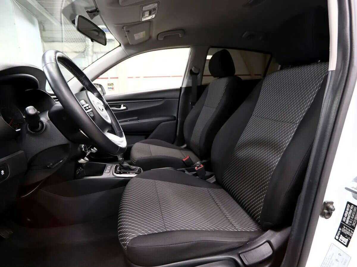 Kia Rio X-Line, 2018 - Фото №6