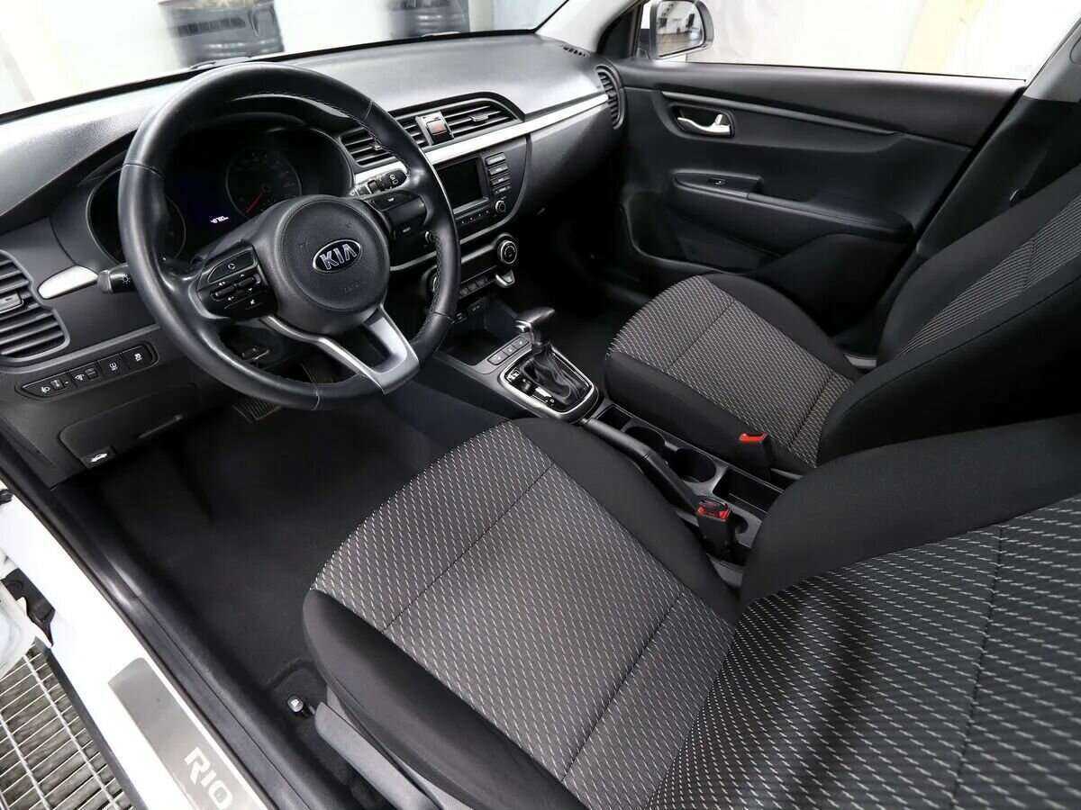 Kia Rio X-Line, 2018 - Фото №7