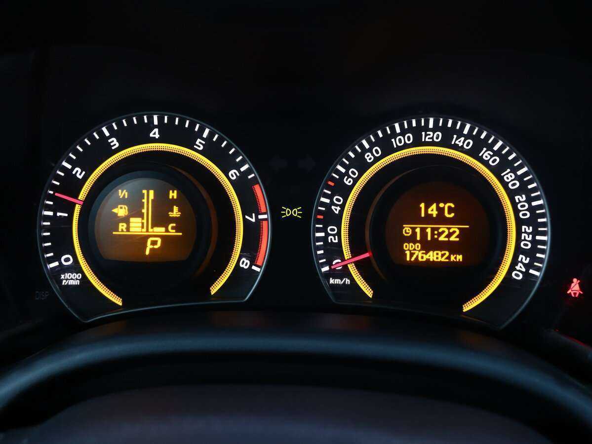 Toyota Corolla, 2012 - Фото №16