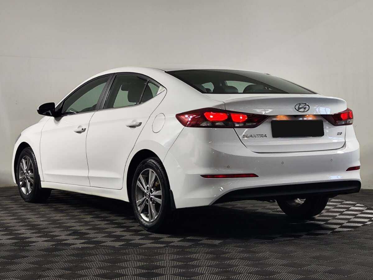 Hyundai Elantra, 2016 - Фото №3