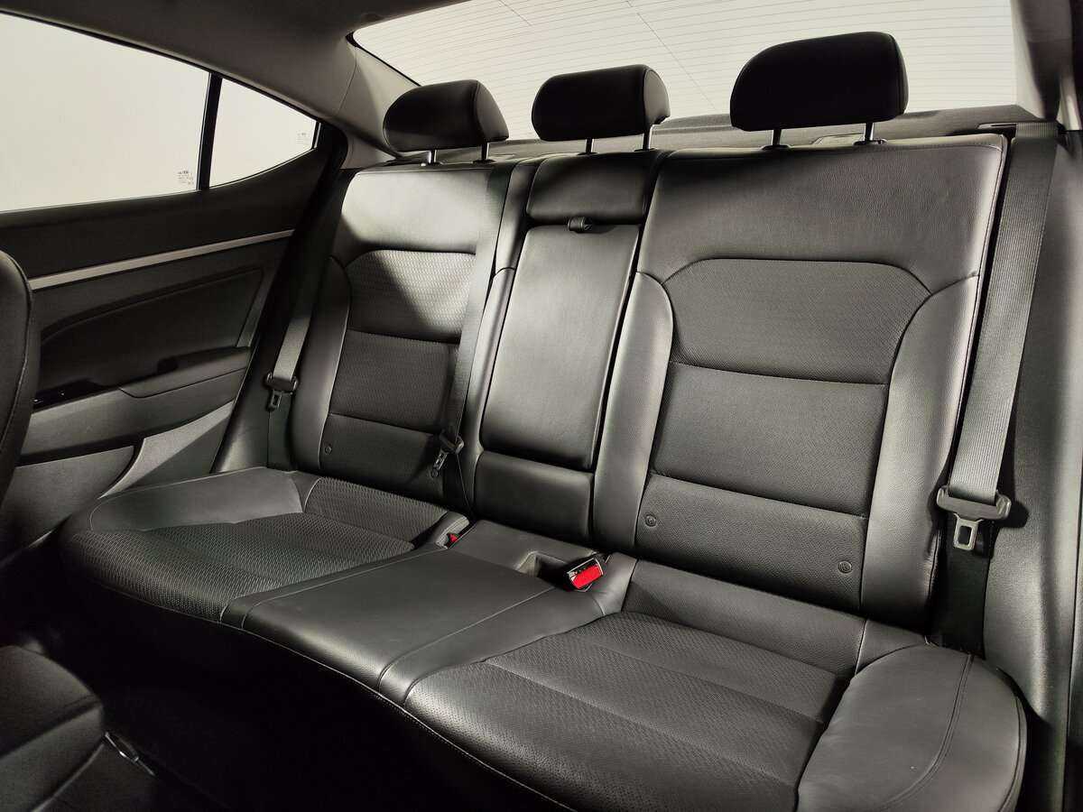 Hyundai Elantra, 2016 - Фото №7