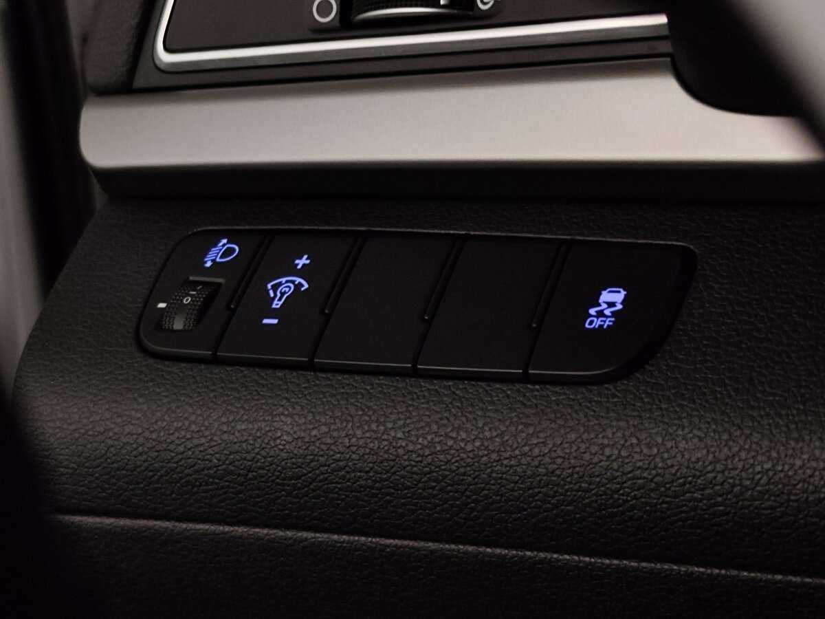 Hyundai Elantra, 2016 - Фото №17