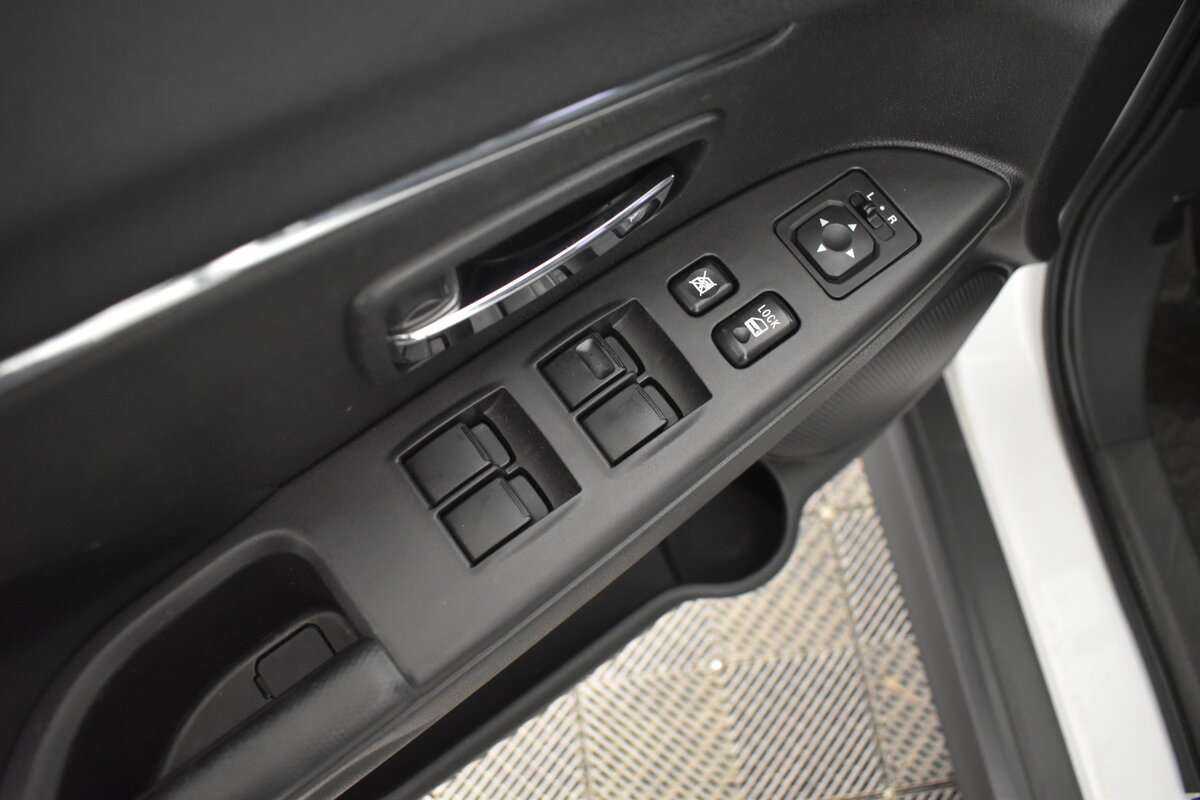 Mitsubishi ASX, 2014 - Фото №12