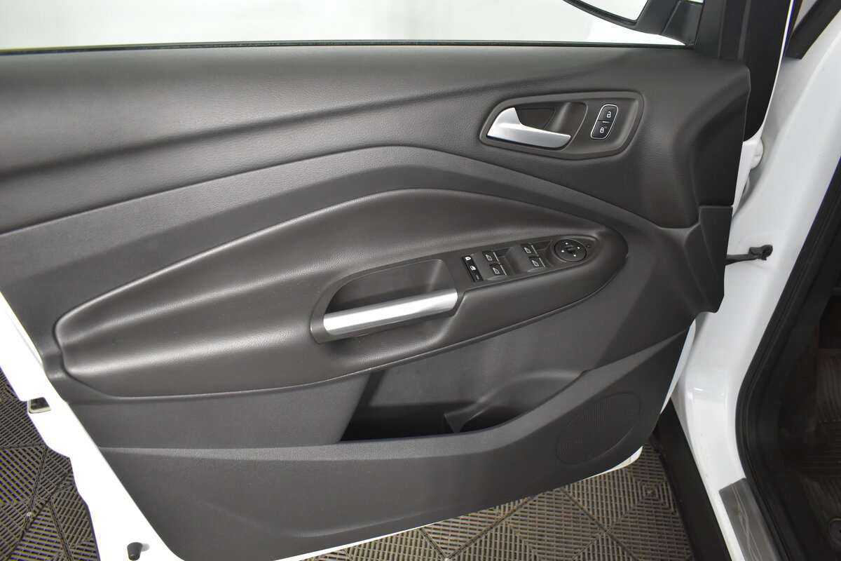 Ford Kuga, 2017 - Фото №14