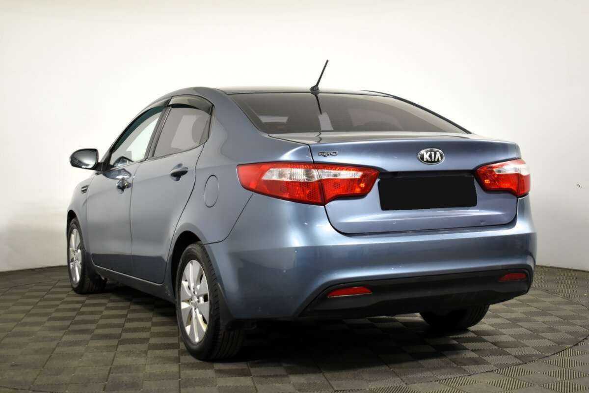 Kia Rio 5-speed, 2013 - Фото №5