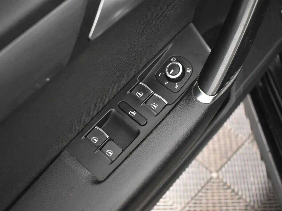 Volkswagen Passat, 2014 - Фото №10