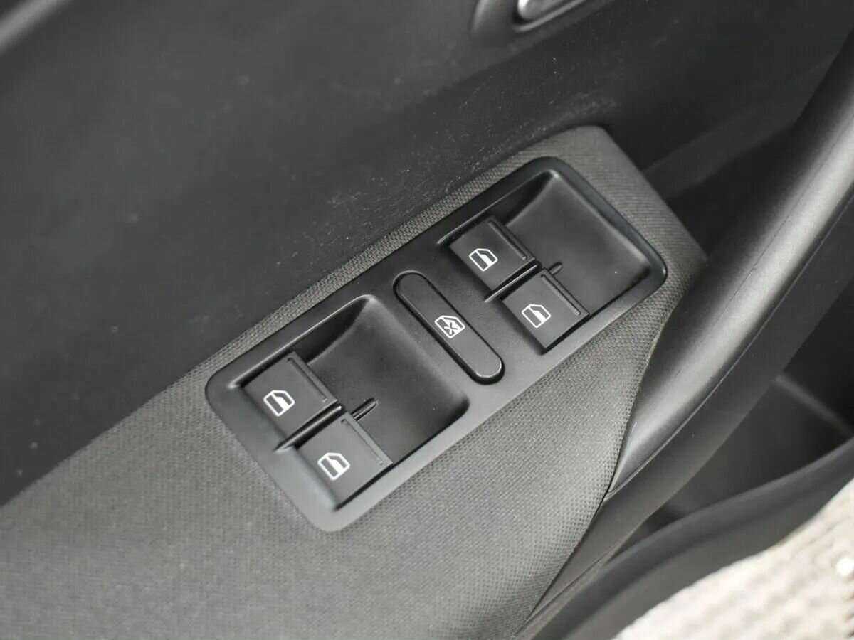 Volkswagen Polo, 2017 - Фото №7