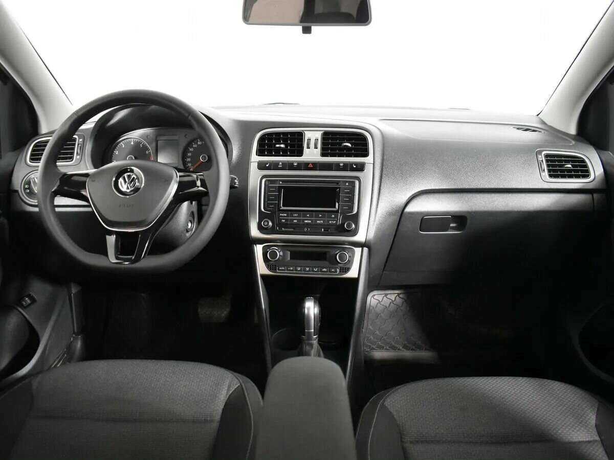 Volkswagen Polo, 2017 - Фото №9