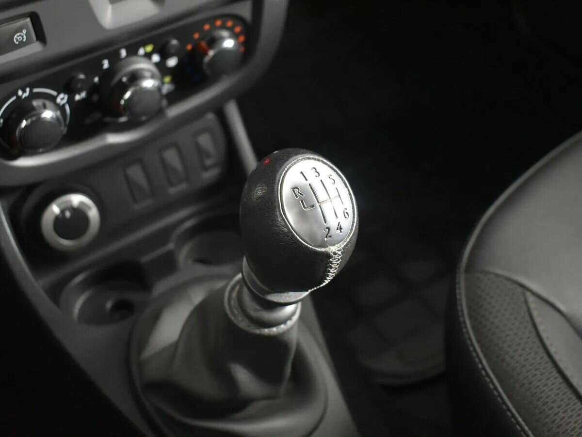 Renault Duster, 2019 - Фото №14