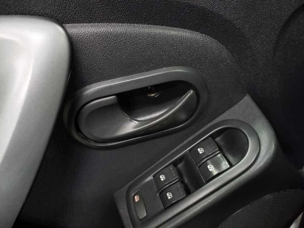 Renault Duster, 2012 - Фото №13