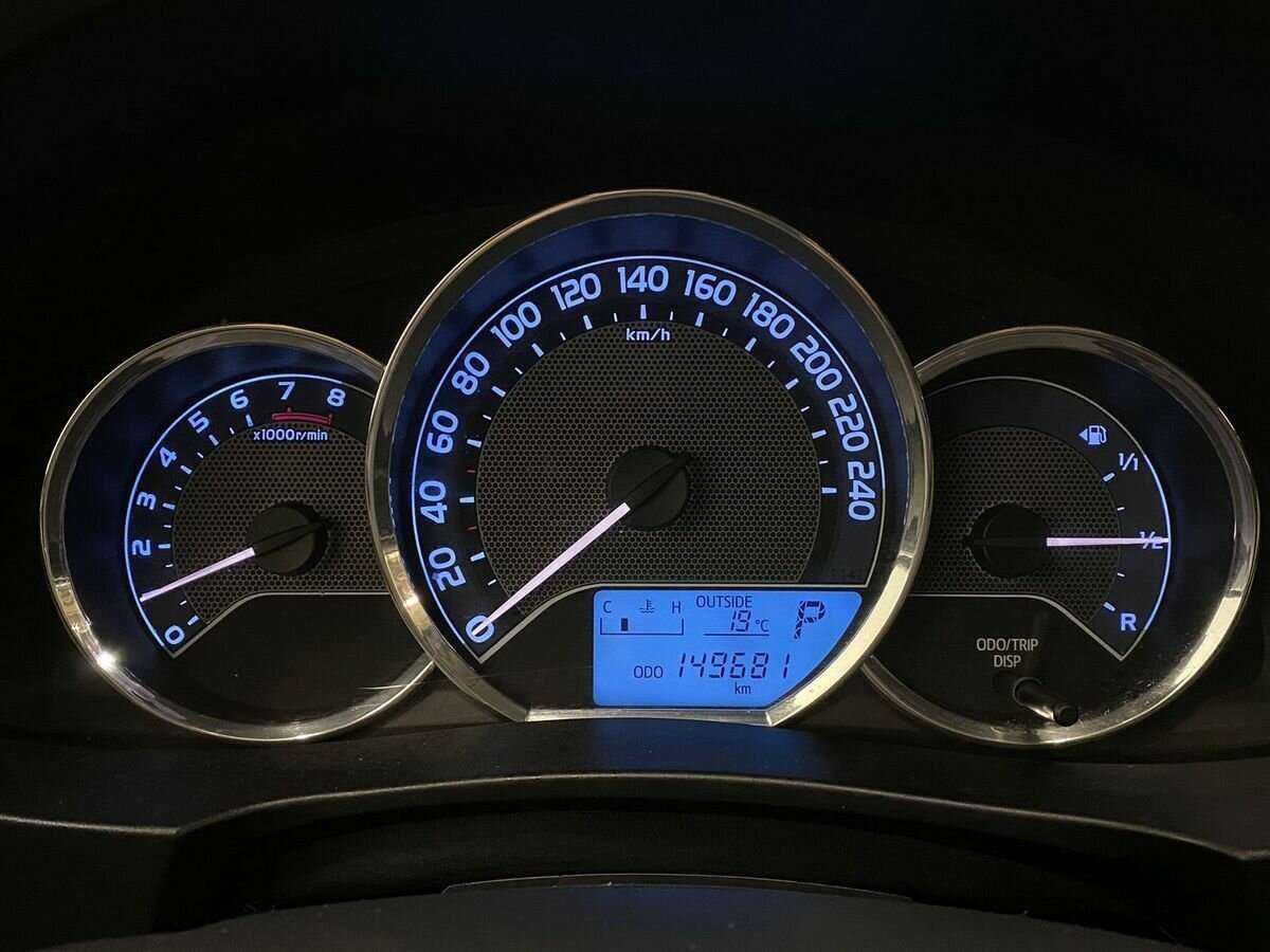 Toyota Corolla, 2014 - Фото №12