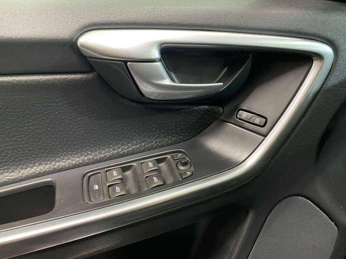 Volvo XC60, 2013 - Фото №16