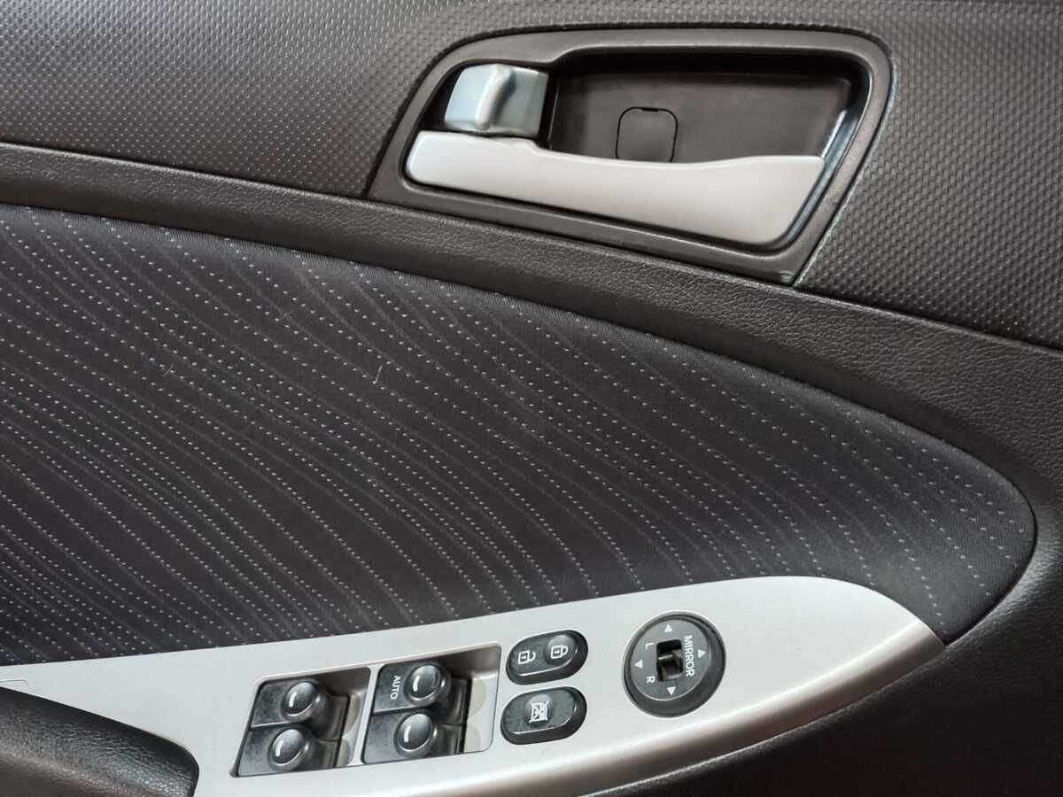 Hyundai Solaris, 2016 - Фото №13