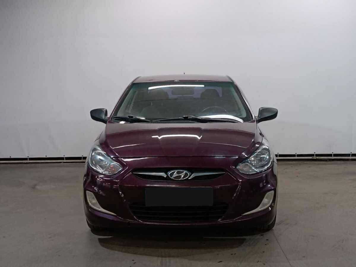 Hyundai Solaris, 2012 - Фото №1