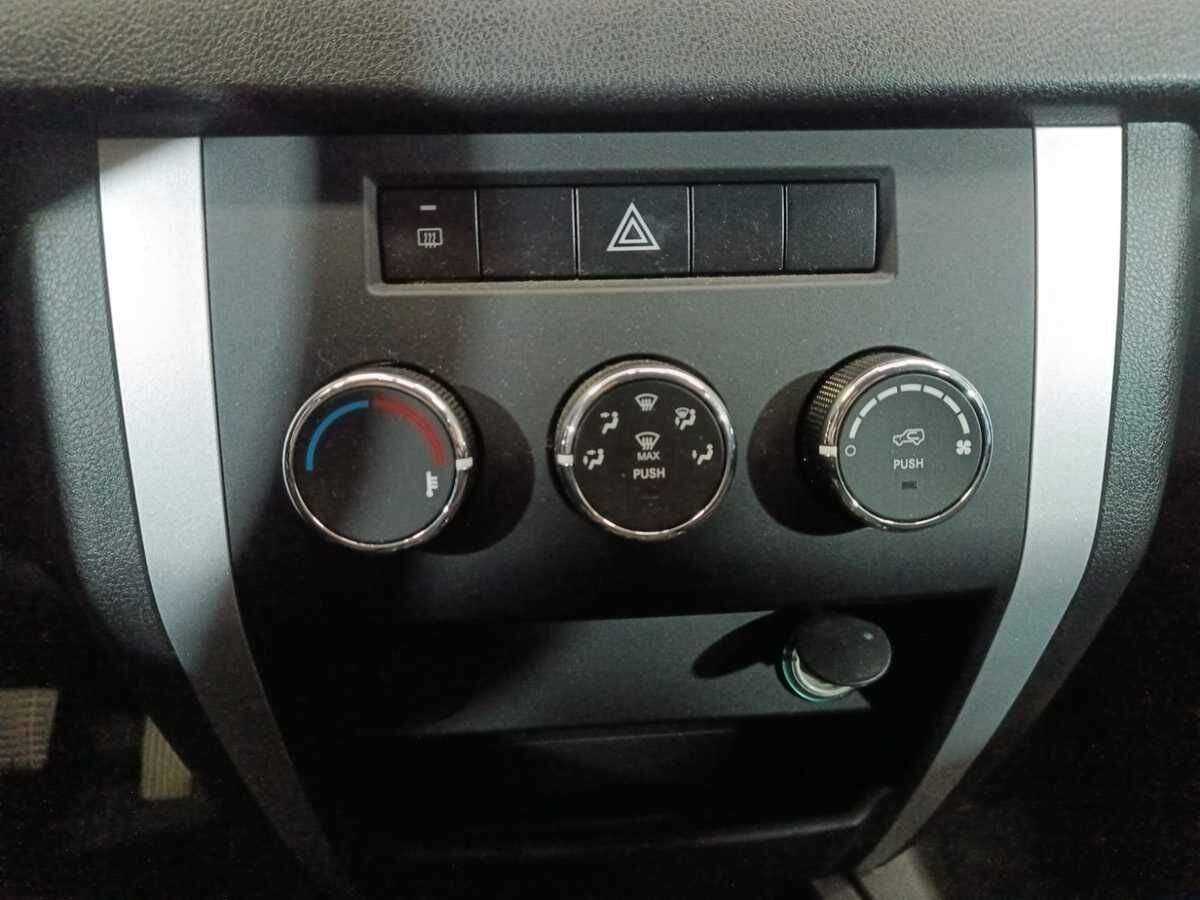 УАЗ Patriot, 2017 - Фото №13