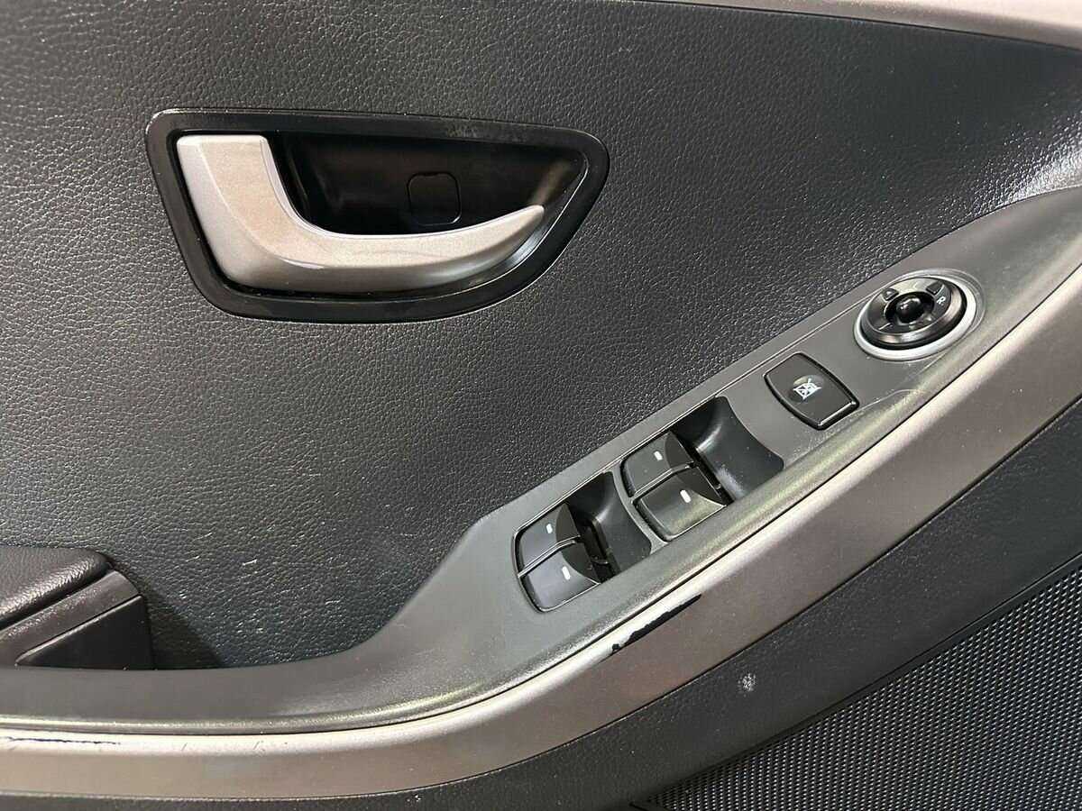 Hyundai i30, 2012 - Фото №13