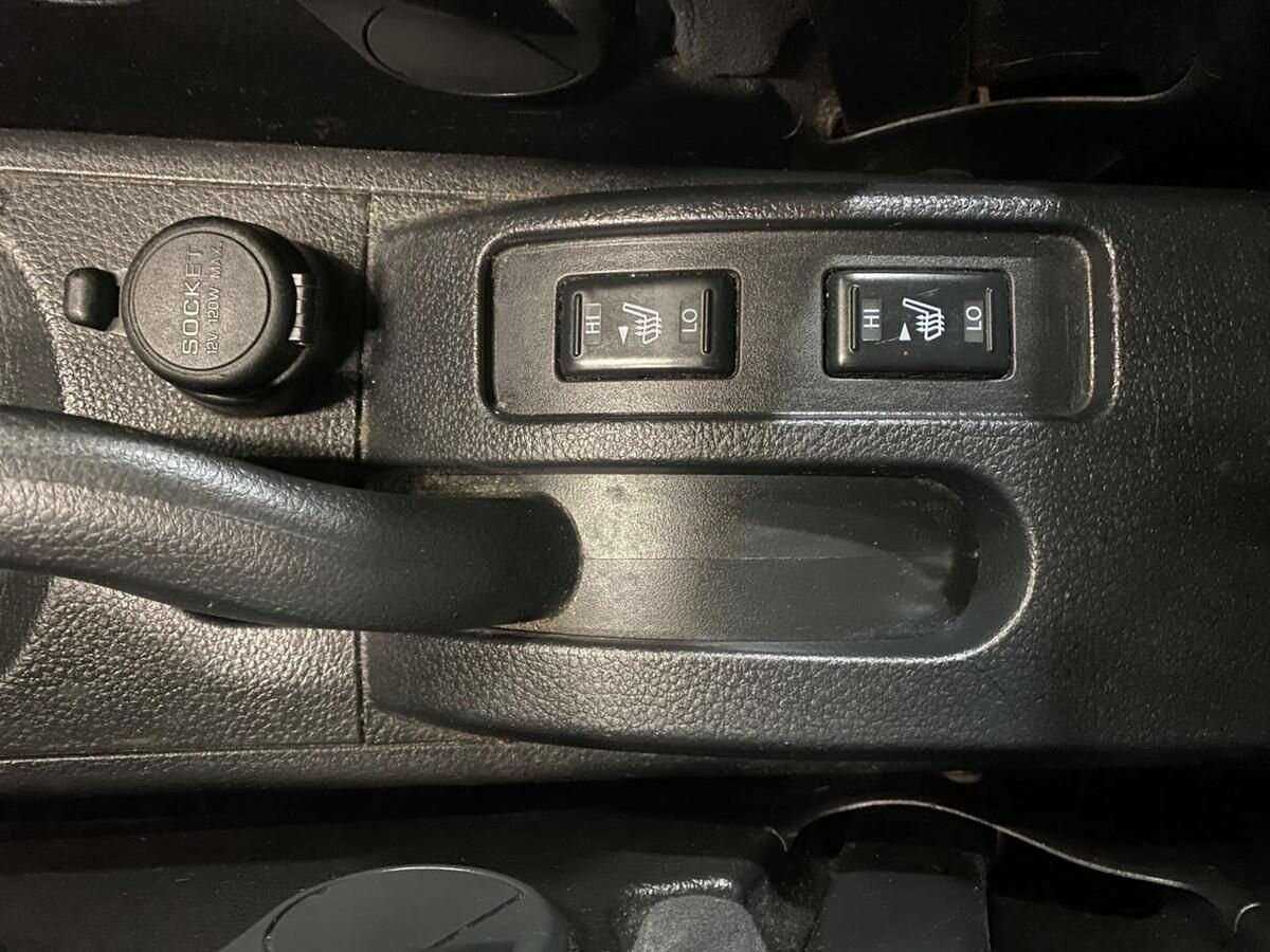 Nissan Tiida, 2013 - Фото №13