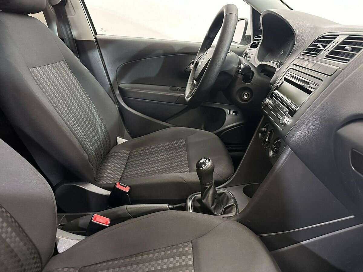 Volkswagen Polo, 2019 - Фото №8