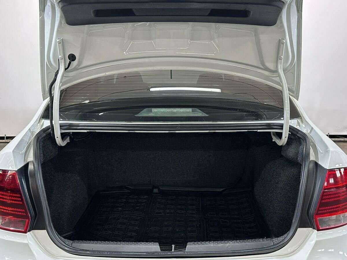 Volkswagen Polo, 2019 - Фото №14