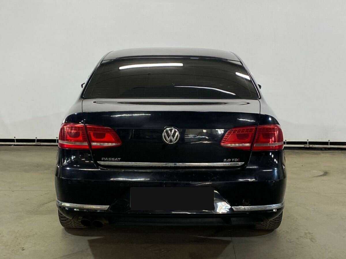 Volkswagen Passat, 2012 - Фото №5