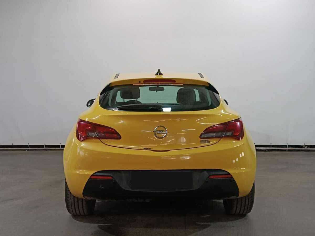 Opel Astra GTC, 2013 - Фото №4