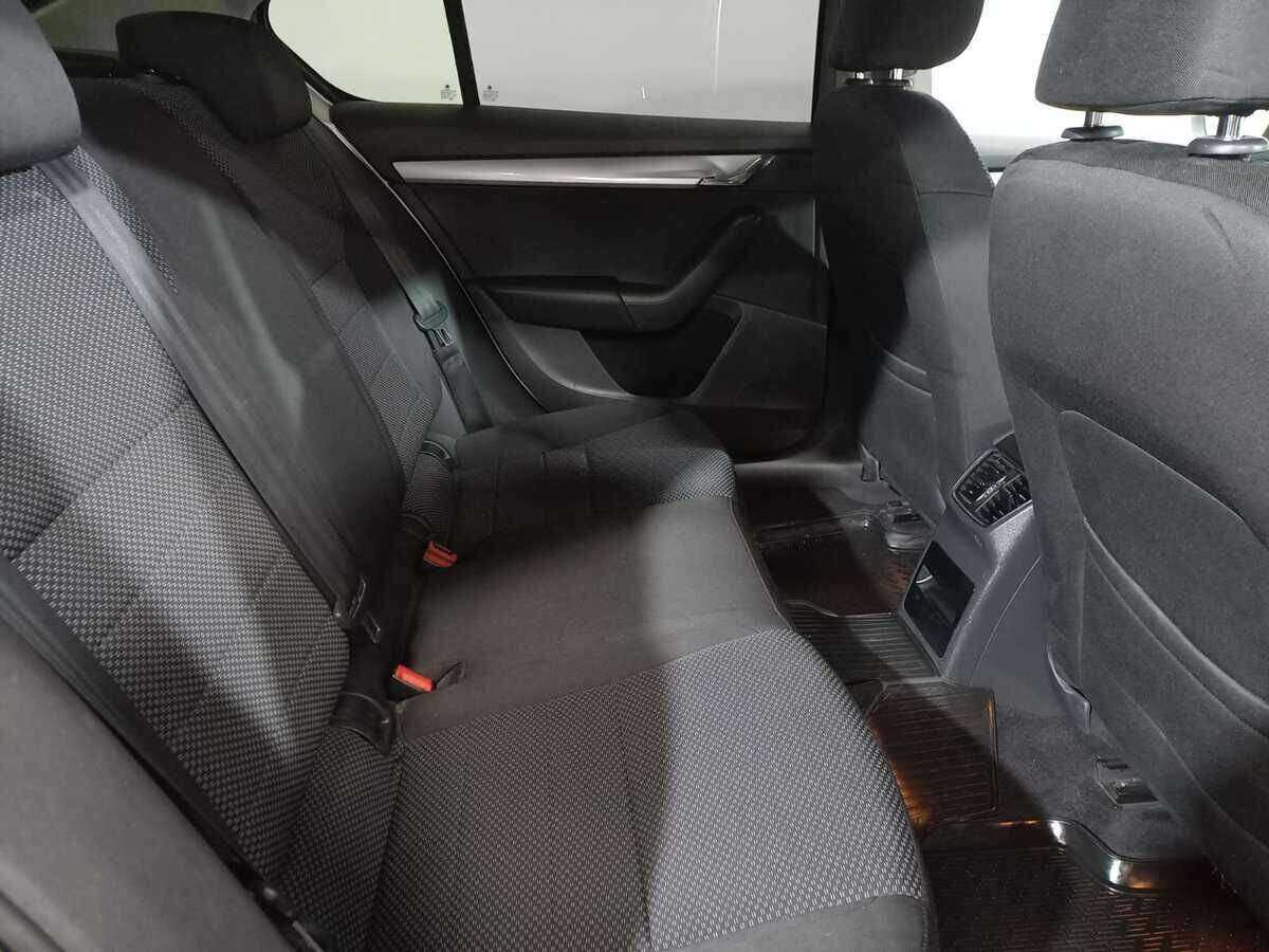 Skoda Octavia, 2015 - Фото №10