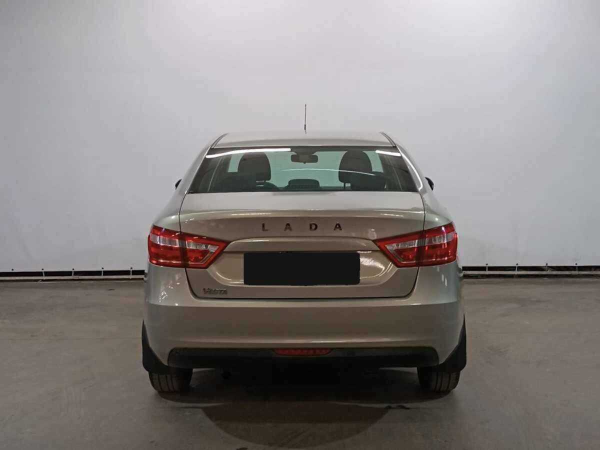 Lada (ВАЗ) Vesta, 2018 - Фото №5