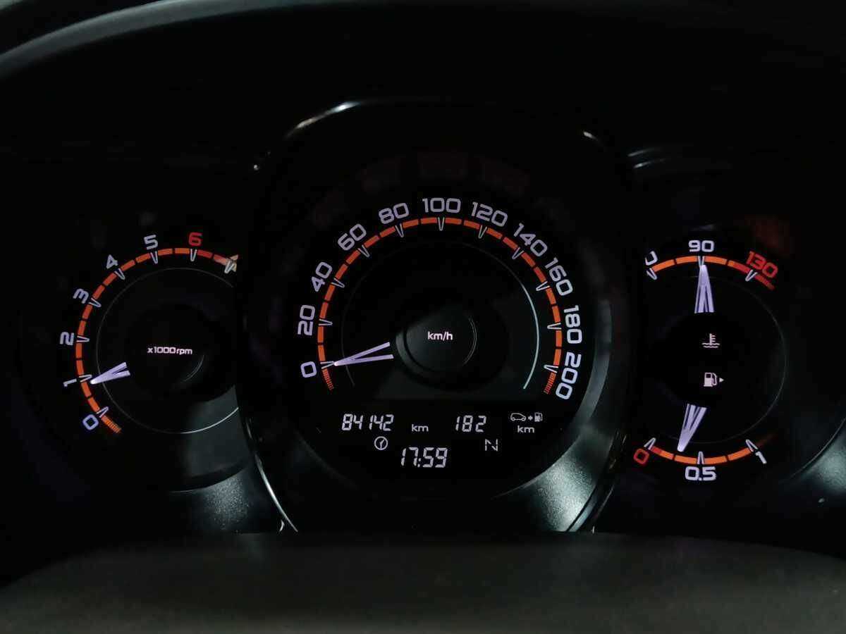 Lada (ВАЗ) Vesta, 2018 - Фото №12