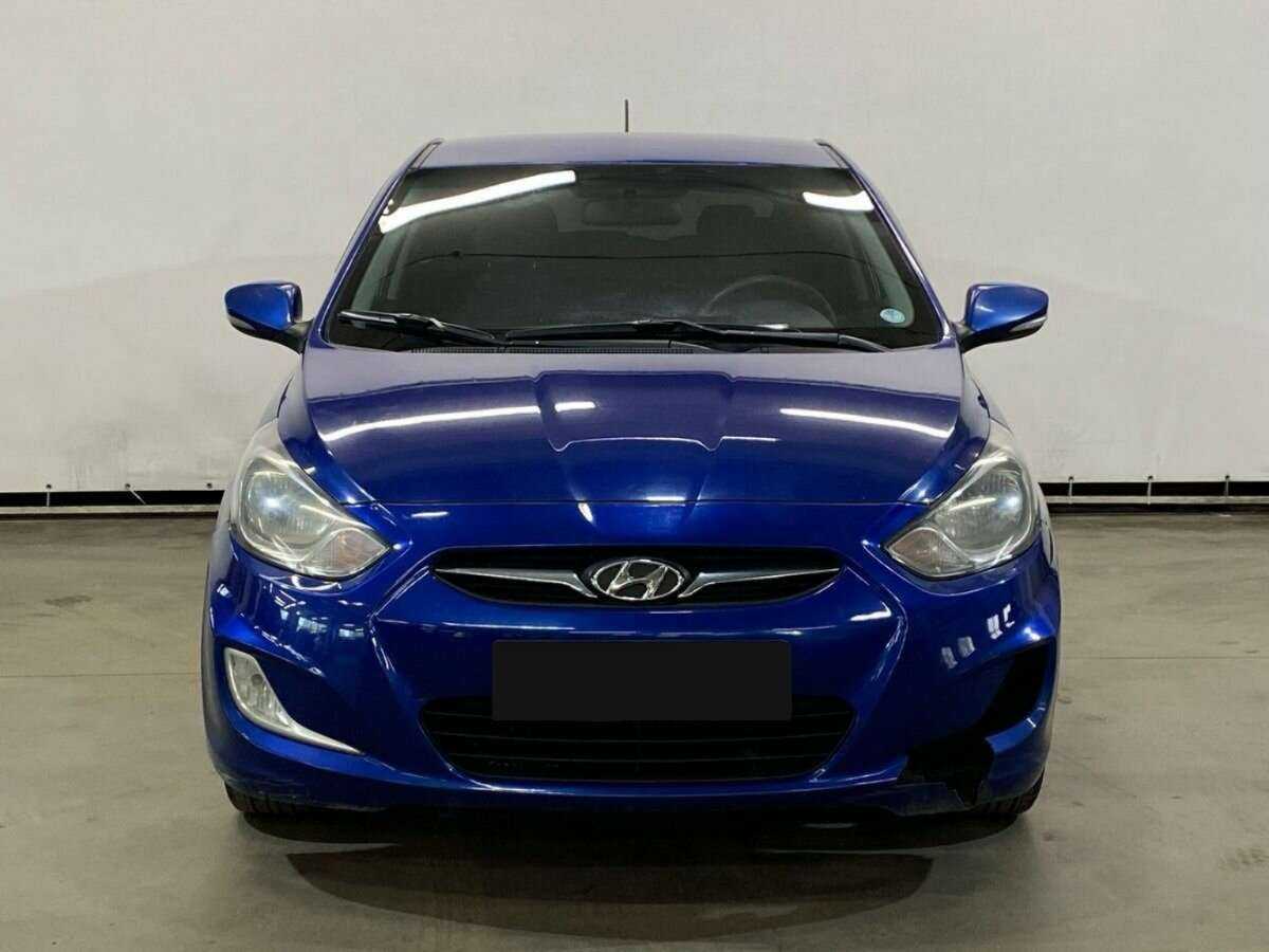 Hyundai Solaris, 2012 - Фото №1