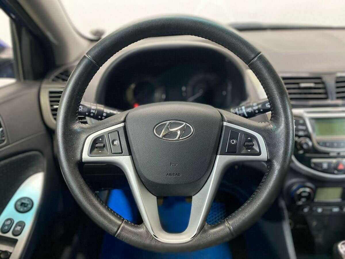 Hyundai Solaris, 2012 - Фото №11